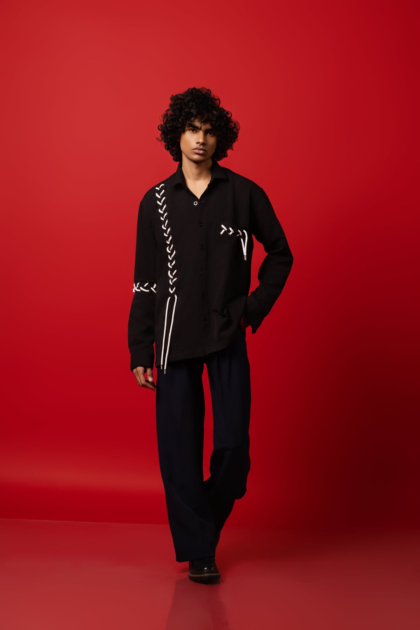 Seoul Strings Black Shirt - ORE OFE