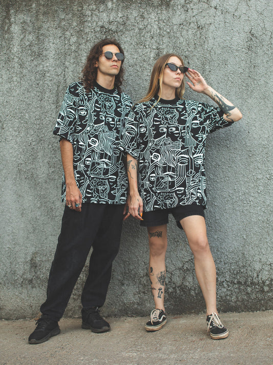 Black Faces Oversized T-shirt - ORE OFE