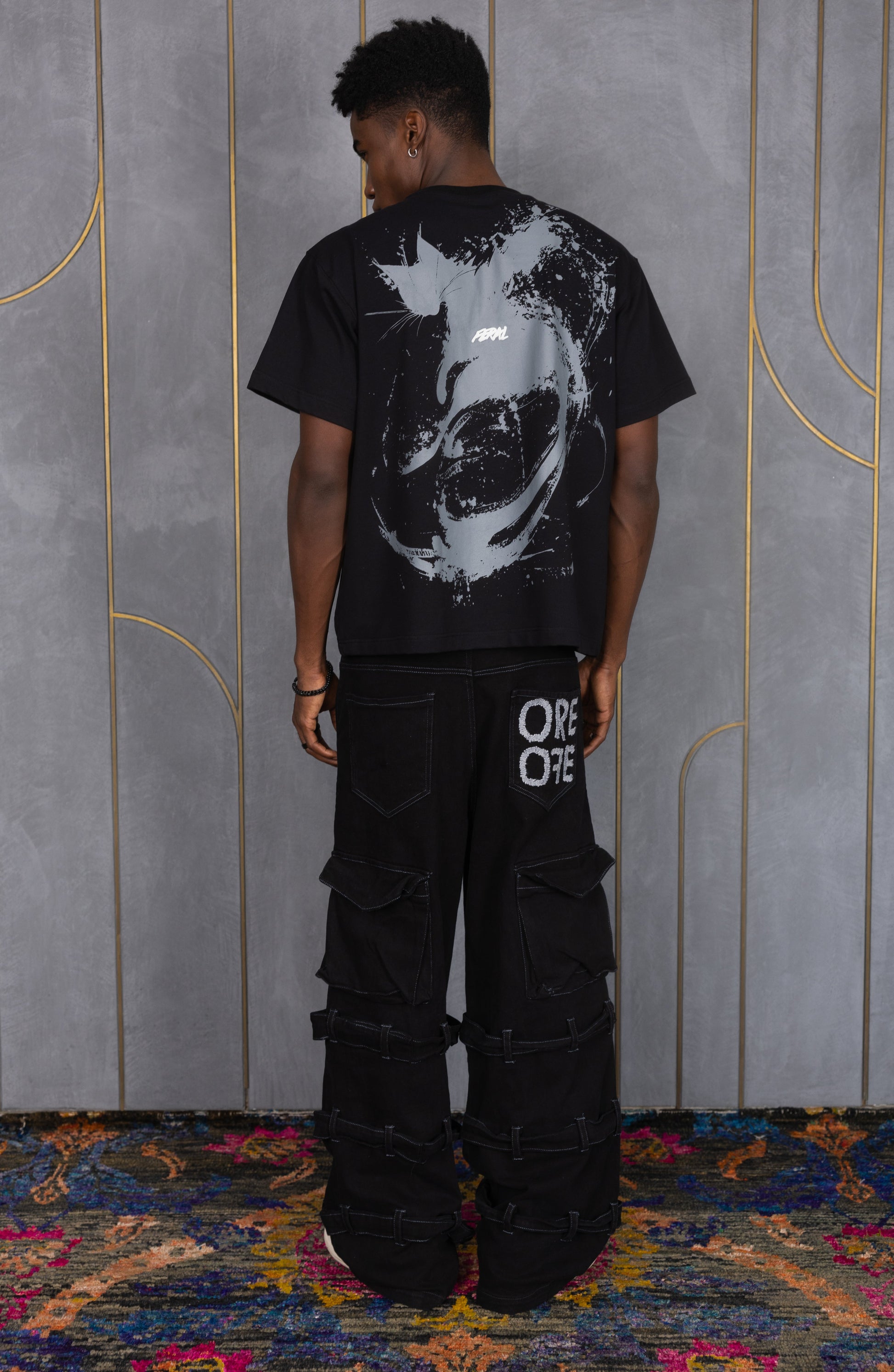 Feral Oversized T-shirt - ORE OFE