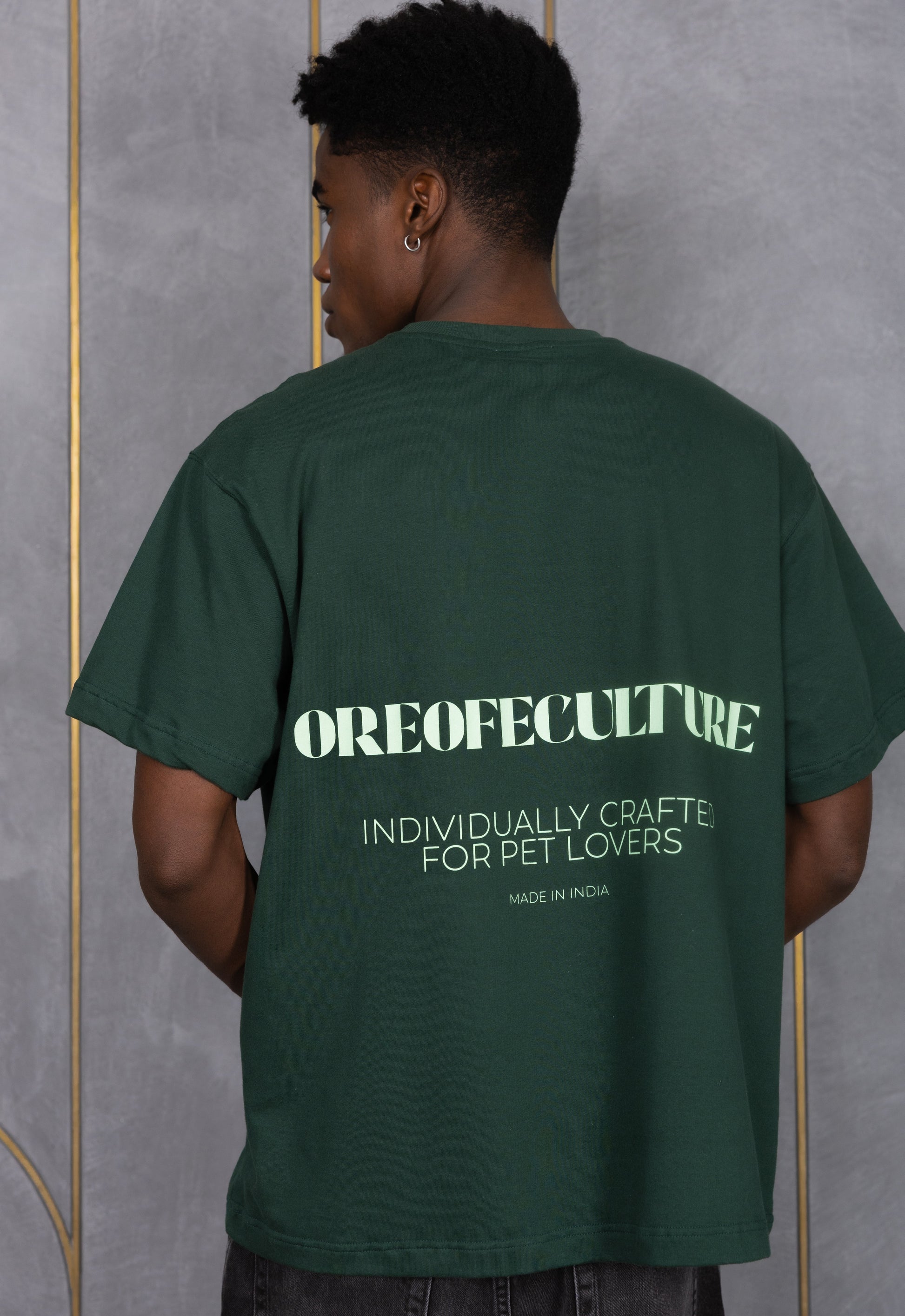 Pet lovers club Oversized T-shirt - ORE OFE