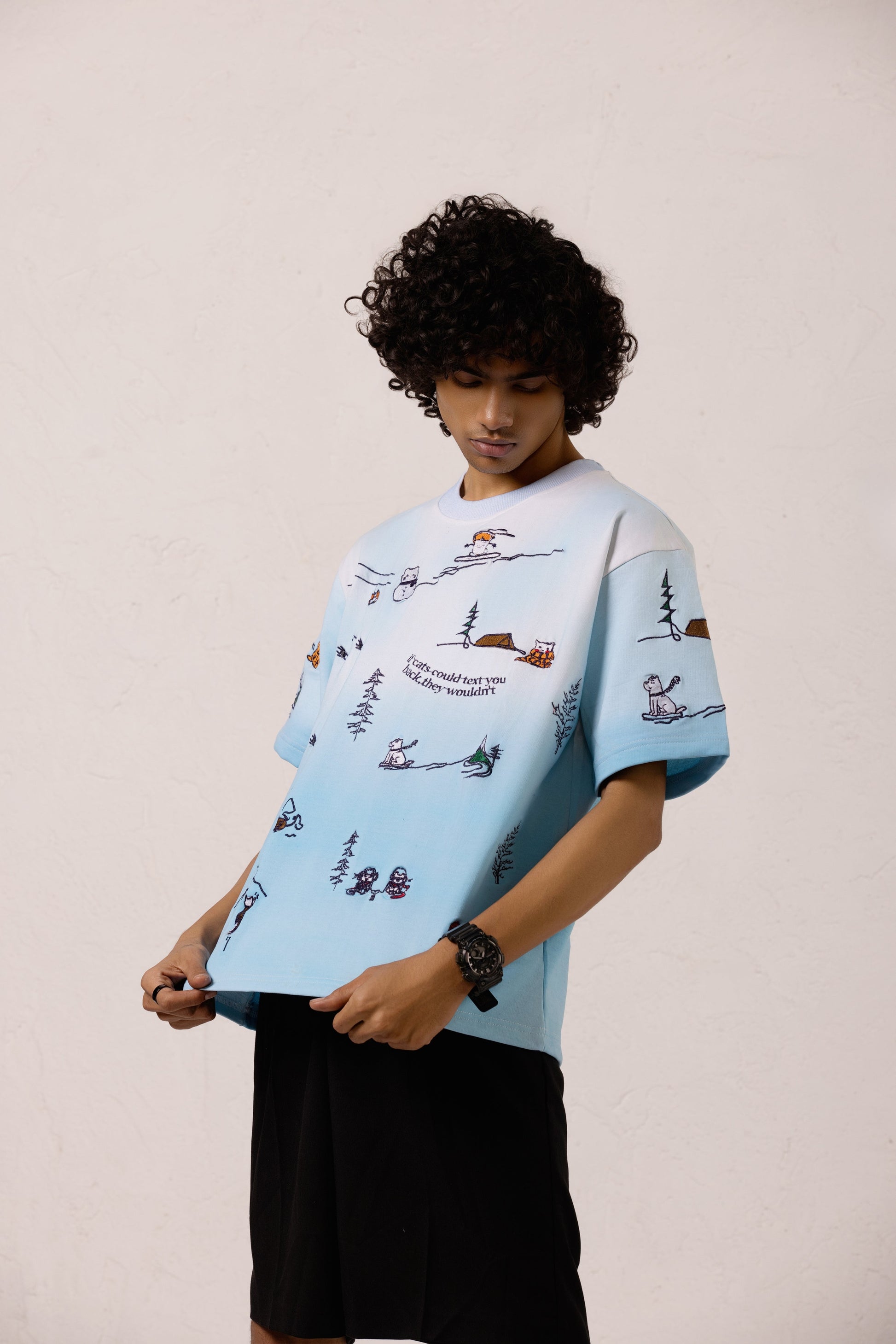 Snowy Dreams Oversized T-shirt - ORE OFE