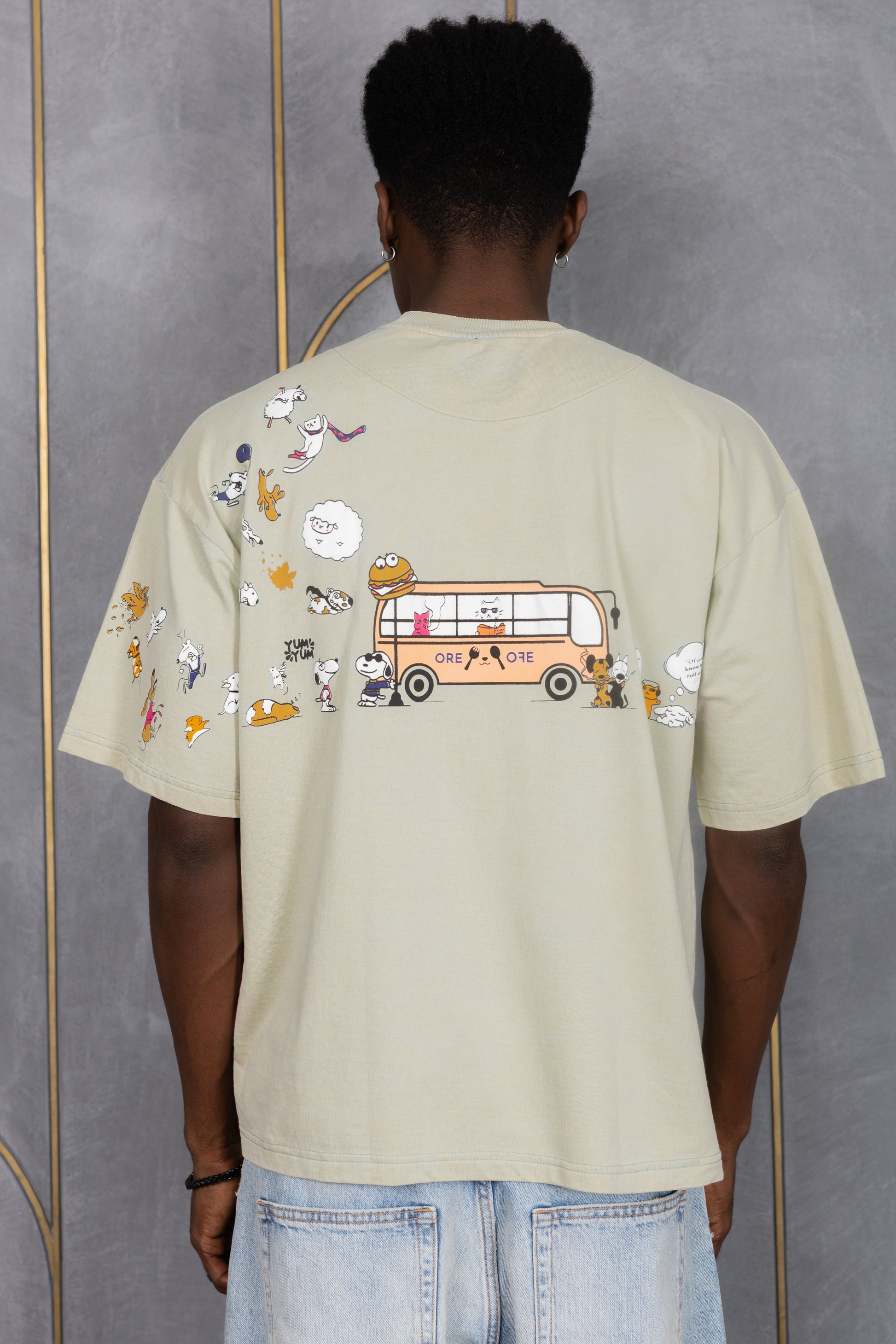 Stoners Paradise Oversized T-shirt - ORE OFE