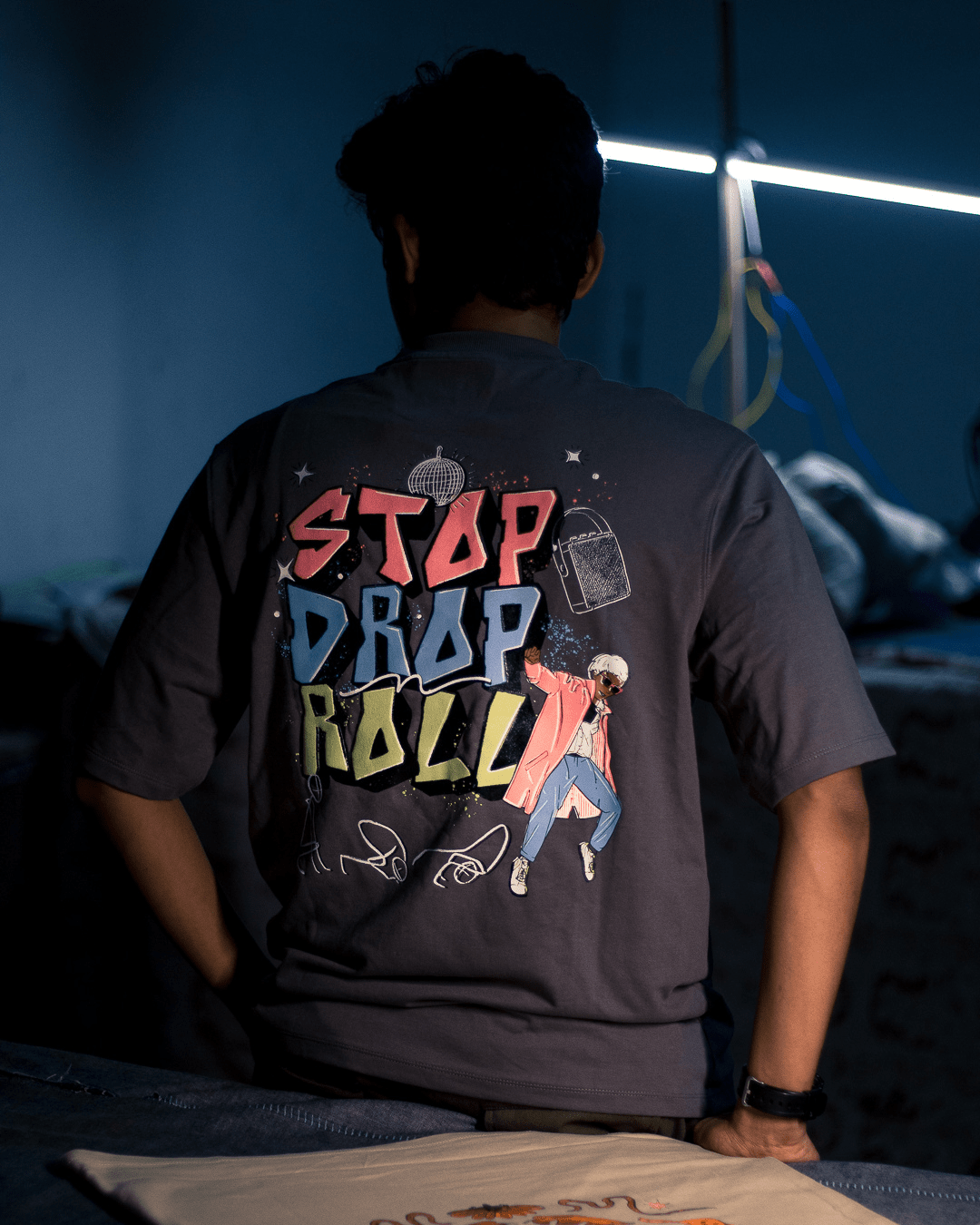 Stop drop n Roll Oversized T-shirt - ORE OFE