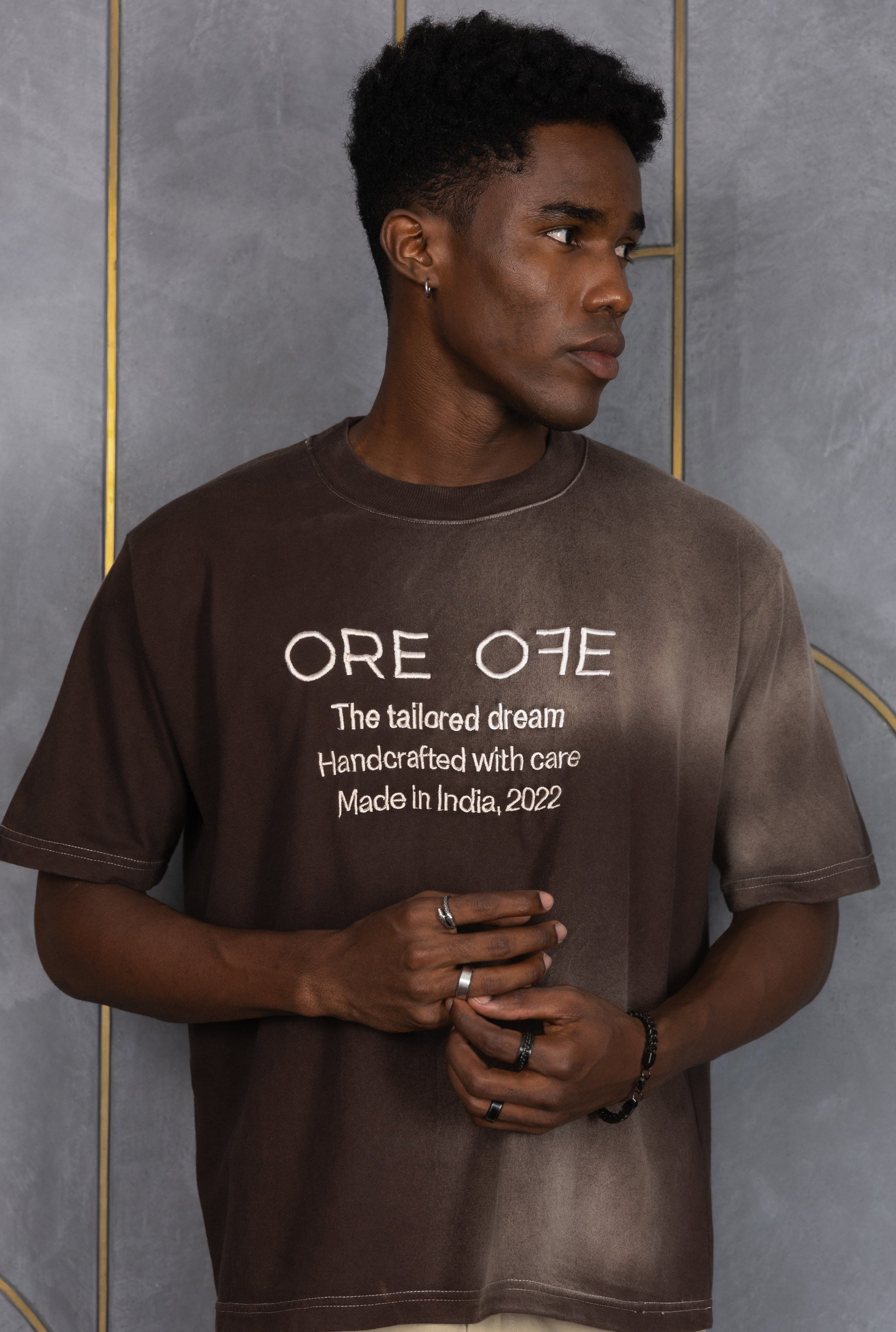 The Tailored Dream Oversized T-shirt - ORE OFE