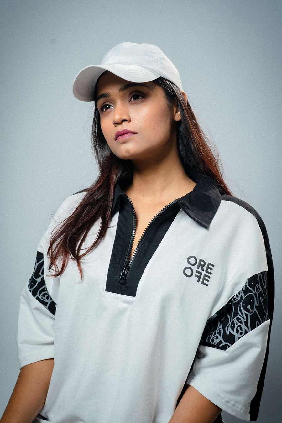 White & Black Oversized Polo - ORE OFE