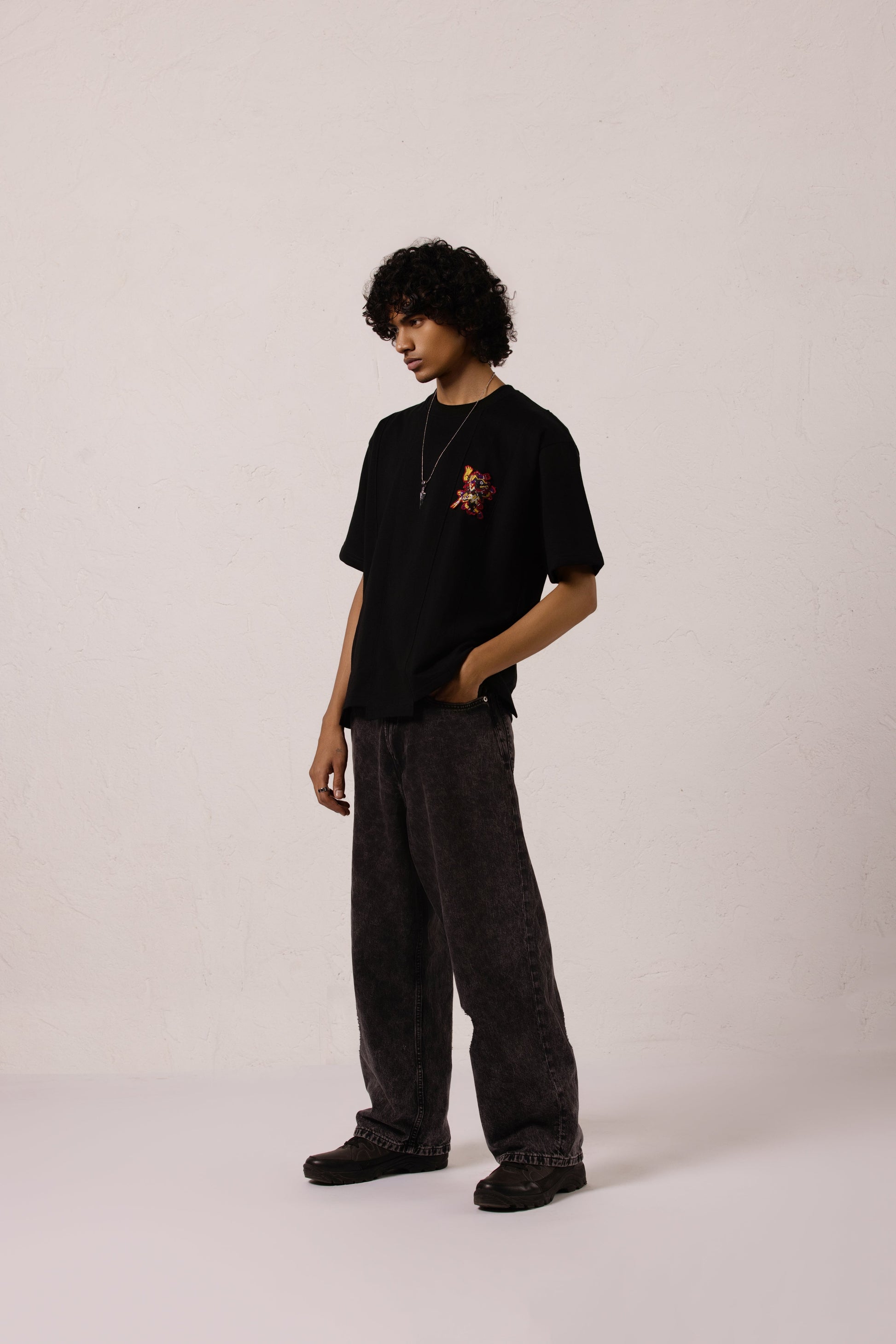 Xolotl Oversized T-shirt Black - ORE OFE